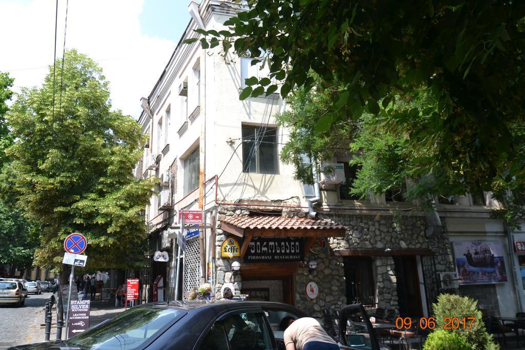 Guest House Ing Тбілісі Екстер'єр фото